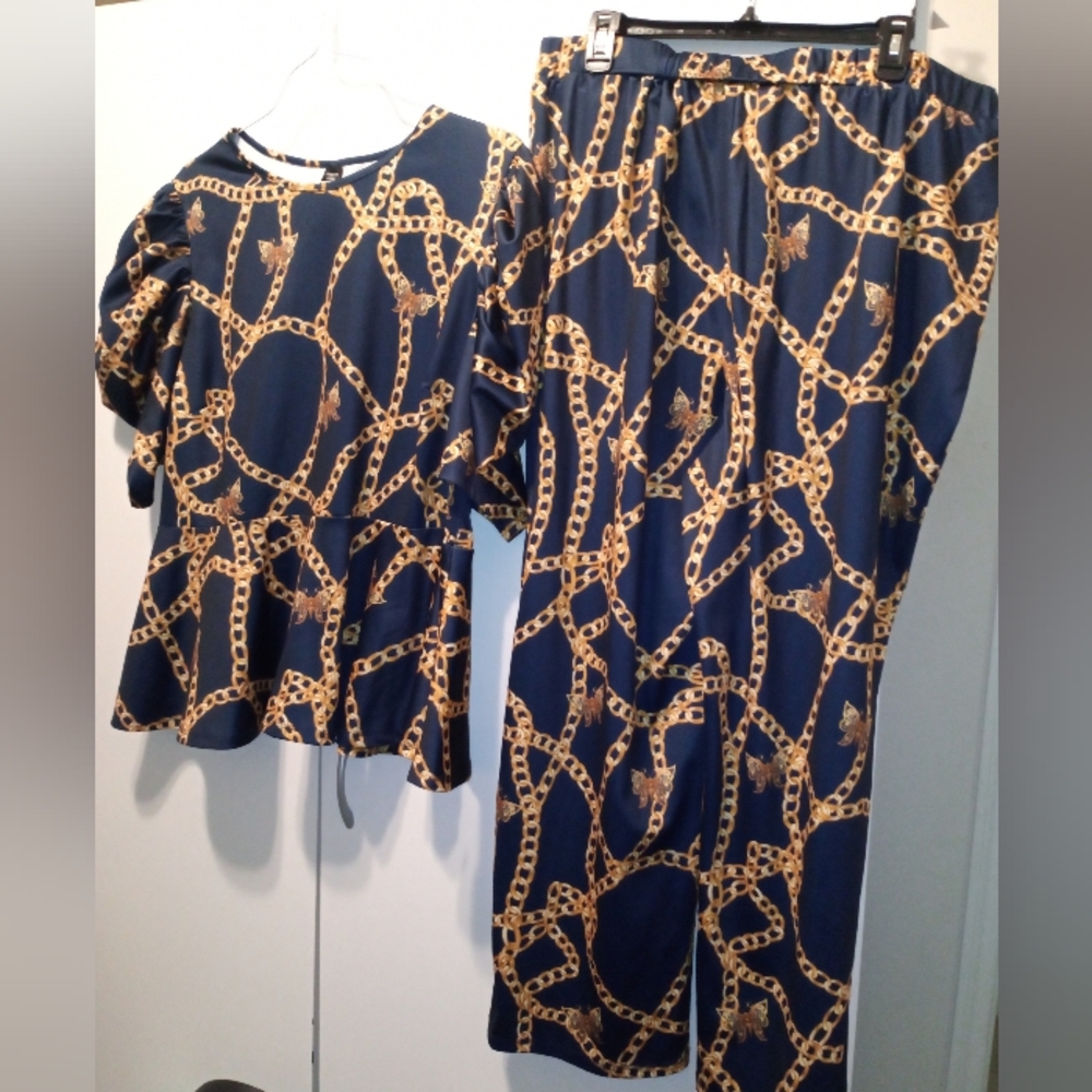 2 pc pant set (Navy & Gold)